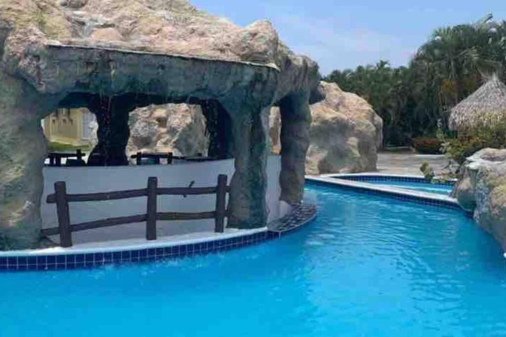 Villa De Ali In Palma Real La Ceiba Exterior foto